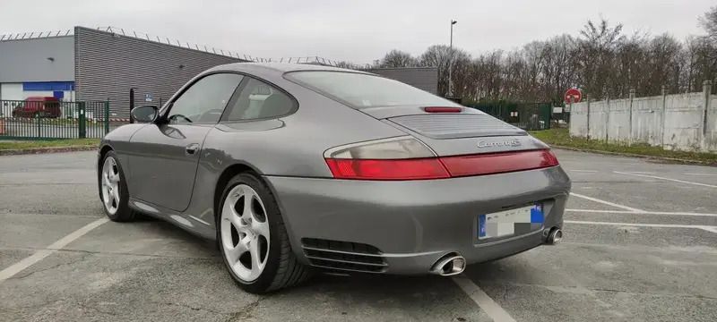 Gris Utilisé 2002 Porsche 996 Coupé | 47 000 € (Prix cher) - Image 1/4