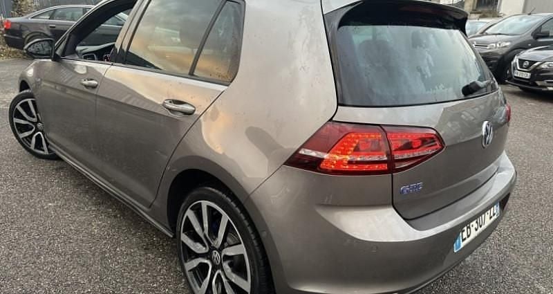 Occasion VW Golf VII GTE 150 ch (110 kW) 2016 Berline