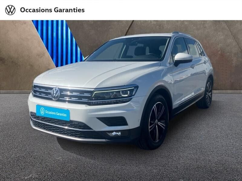 Blanc Utilisé 2020 VW Tiguan Exclusive SUV | 23 890 € (Prix juste) - Image 1/4