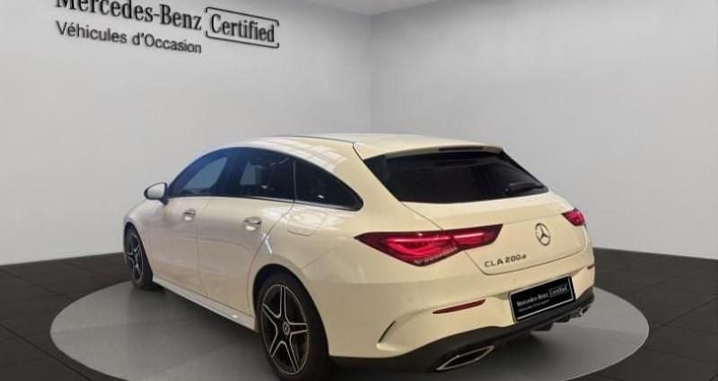 Occasion Mercedes CLA200 Shooting Brake AMG line 150 ch (110 kW) 2023 Break
