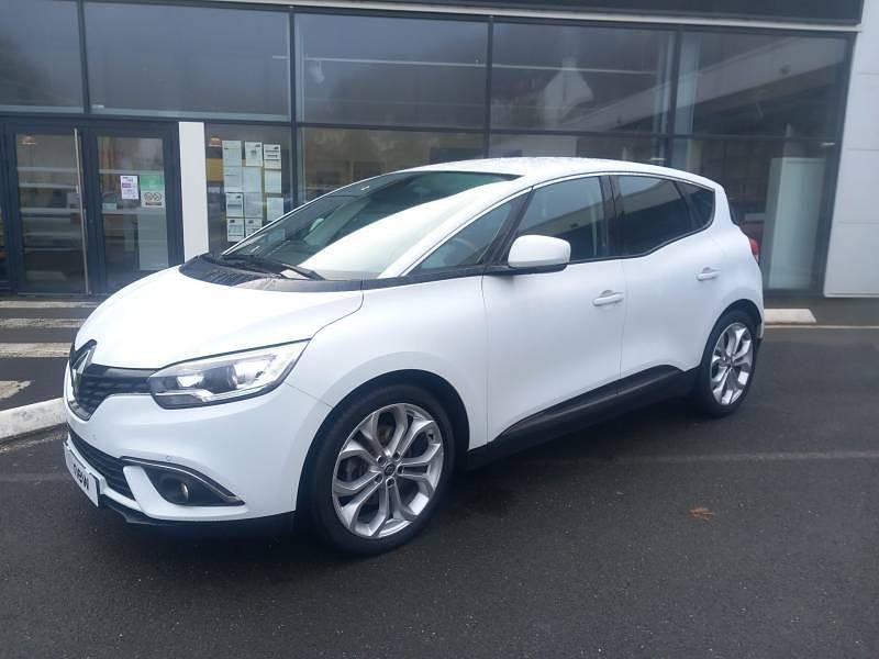 Blanc Utilisé 2020 Renault Scénic IV Business Monospace | 16 990 € (Prix juste) - Image 1/4
