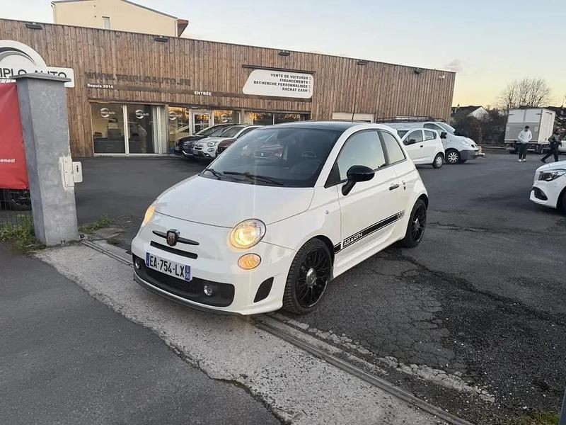 Blanc Utilisé 2016 Fiat 500 Berline | 12 990 € - Image 1/4