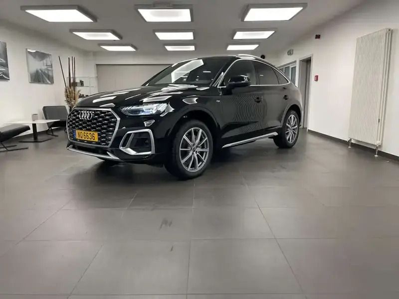 Noir Utilisé 2024 Audi Q5 Sportback S-Line SUV | 63 487 € (Prix cher) - Image 1/4