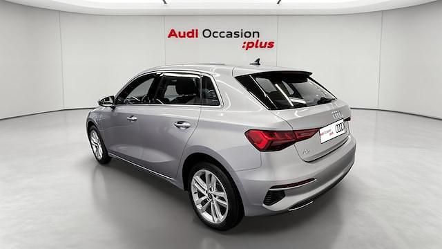 Occasion Audi A3 Sportback e-tron Business 150 ch (110 kW) 2024 Argent fleuret métallisé Citadine