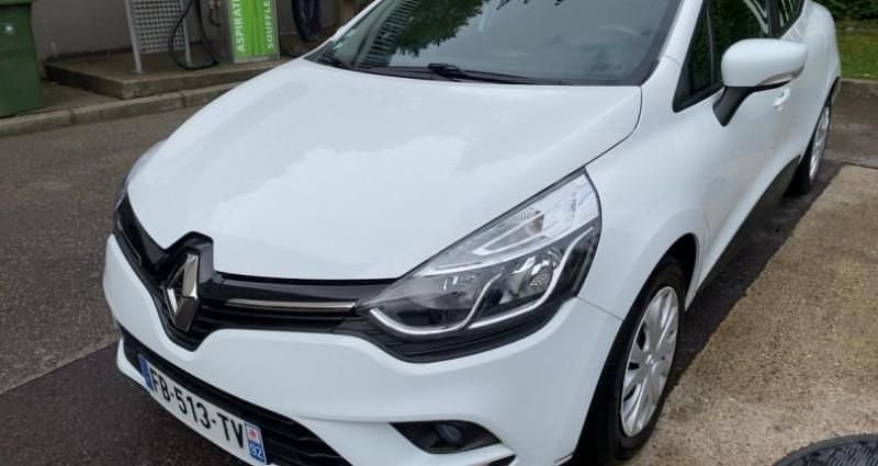 Utilisé 2018 Renault Clio IV SE Citadine | 8 490 € (Super prix) - Image 1/4