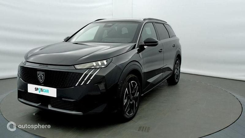 Gris Utilisé 2024 Peugeot 5008 GT Monospace | 35 980 € (Prix cher) - Image 1/4