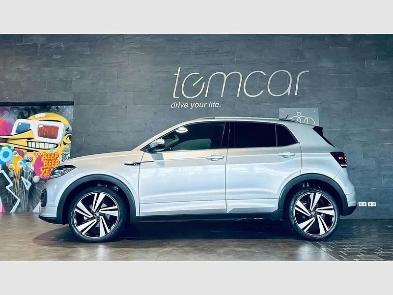 Gris Occasion 2022 VW T-Cross R-line SUV | 23 790 € (Prix juste) - Image 1/4