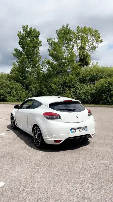 Utilisé 2013 Renault Mégane Coupé R.S. Coupé | 15 500 € - Image 1/4