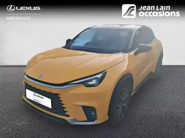 Occasion Lexus LBX 2024 Jaune SUV