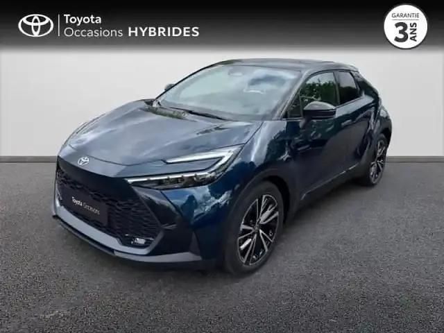 Bleu persan métallisé biton Utilisé 2025 Toyota C-HR SUV | 43 750 € - Image 1/4