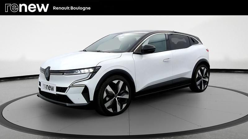 Blanc Utilisé 2022 Renault Mégane Techno Berline | 20 190 € (Prix juste) - Image 1/4