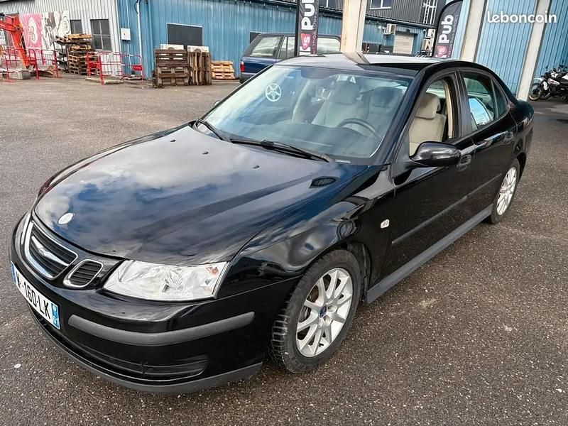Noir Utilisé 2004 Saab 9-3 Berline | 3 950 € - Image 1/4