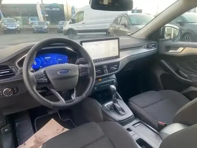 Occasion Ford Focus ST-Line X 2024 Gris clair métallisé Break