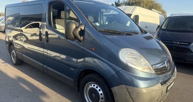 Bleu Utilisé 2010 Opel Vivaro Van | 7 990 € - Image 1/4