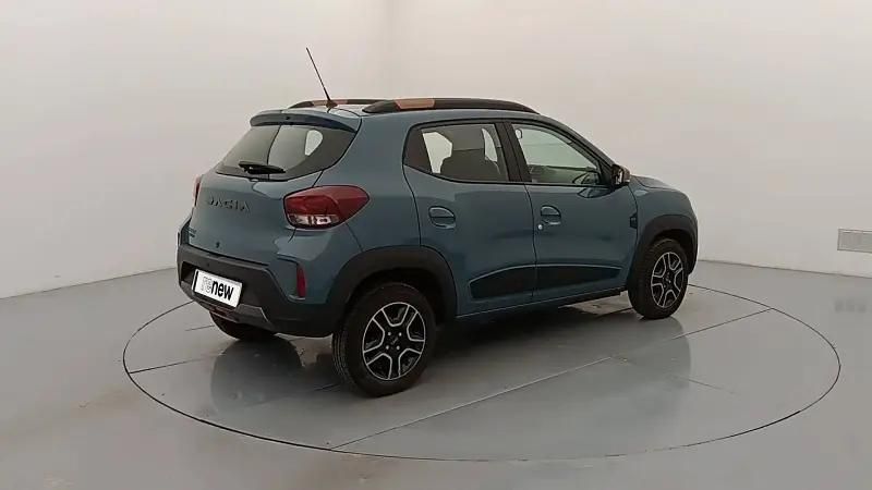 Image 2/4