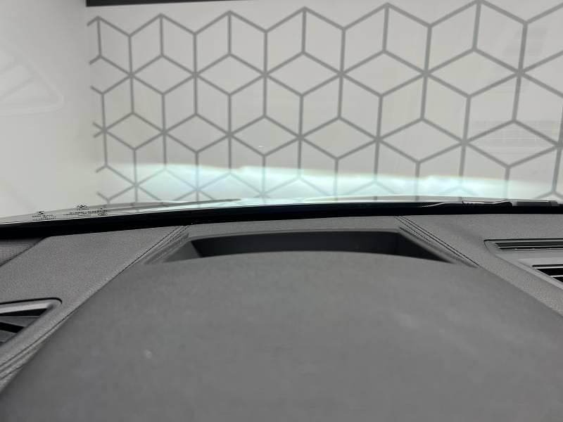 Image 2/4
