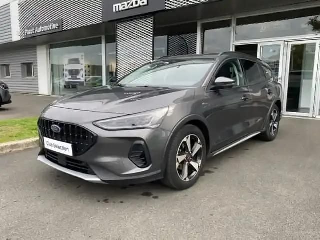 Gris métallisé Occasion 2022 Ford Focus Active Break | 21 900 € (Prix juste) - Image 1/4