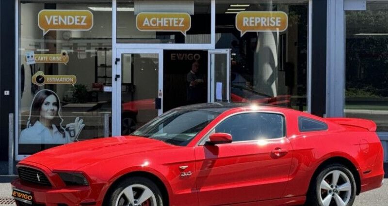 Rouge Utilisé 2013 Ford Mustang Coupé | 33 990 € - Image 1/4