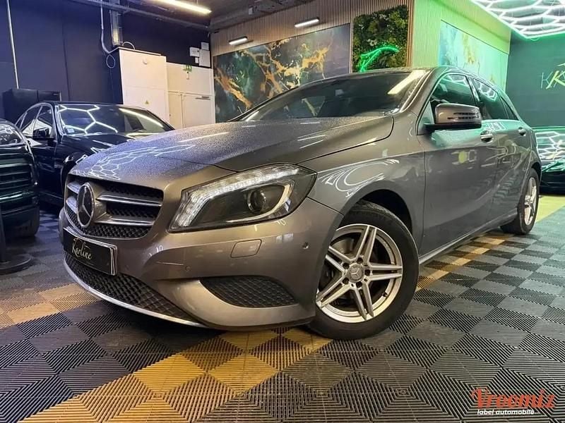 Occasion Mercedes A180 Business 109 ch (80 kW) 2014 Noir Berline