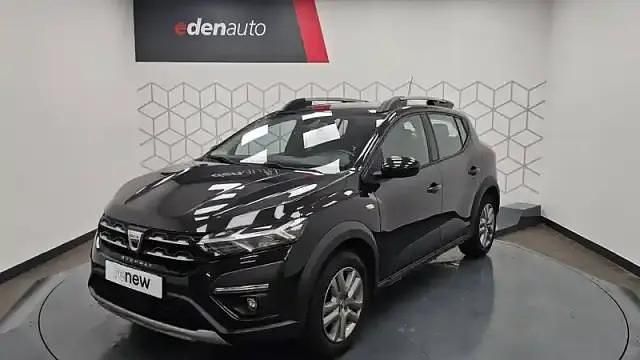 Noir nacre Occasion 2022 Dacia Sandero Berline | 13 990 € (Prix juste) - Image 1/4