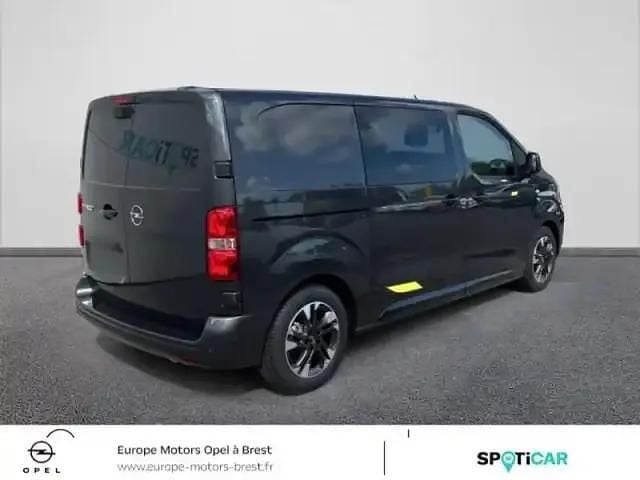 Nouvelle Opel Vivaro Sportive 2025 Gris titane métal Monospace