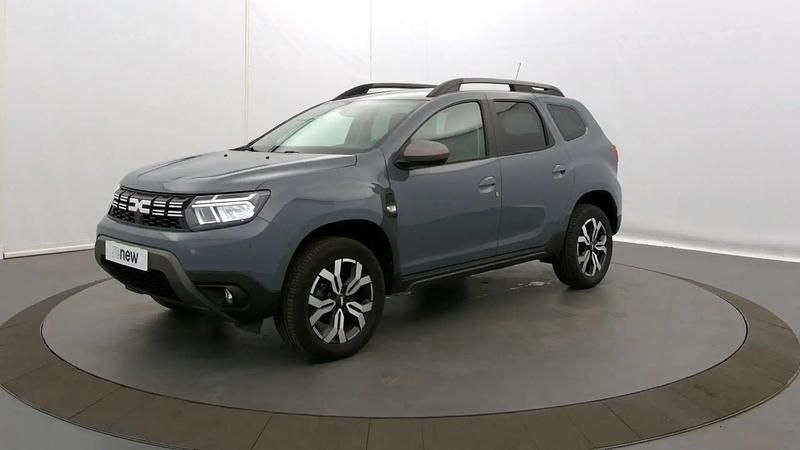 Gris Utilisé 2023 Dacia Duster Journey SUV | 19 590 € (Prix juste) - Image 1/4