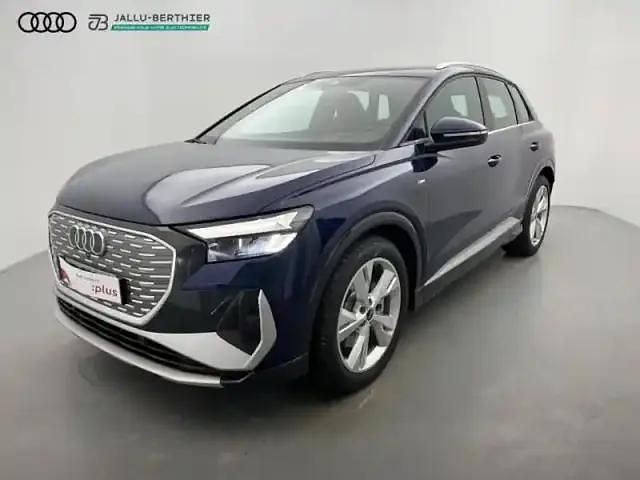 Bleu navarre métallisé Occasion 2025 Audi Q4 e-tron S-Line SUV | 49 990 € (Prix juste) - Image 1/4