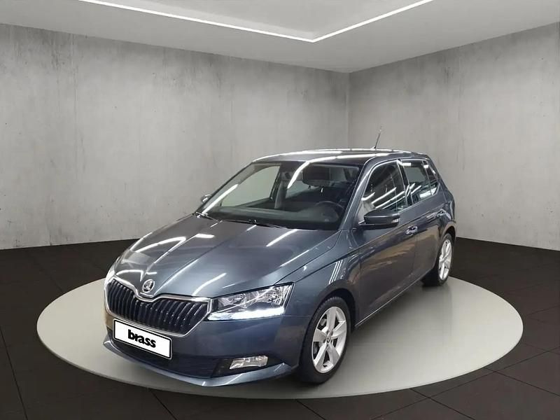 Noir Occasion 2021 Skoda Fabia Cool Plus Berline | 11 450 € (Bon prix) - Image 1/4
