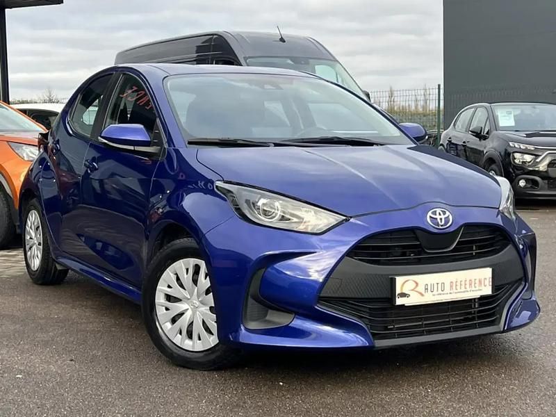 Occasion Toyota Yaris 69 ch (50 kW) 2023 Bleu Berline
