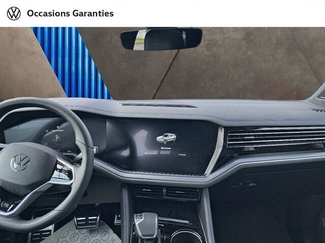 Image 3/4