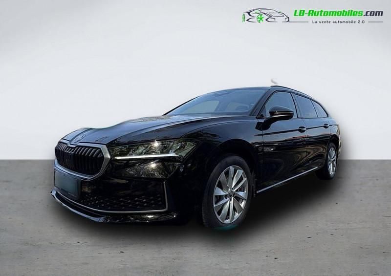 Utilisé 2024 Skoda Superb Break | 38 400 € (Prix juste) - Image 1/4