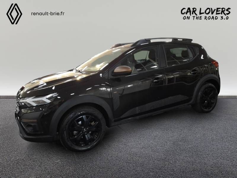 Noir Utilisé 2025 Dacia Sandero Extreme Citadine | 18 790 € (Prix assez cher) - Image 1/3