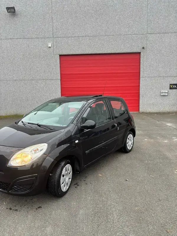 Utilisé 2008 Renault Twingo Dynamique Citadine | 3 000 € (Prix assez cher) - Image 1/4