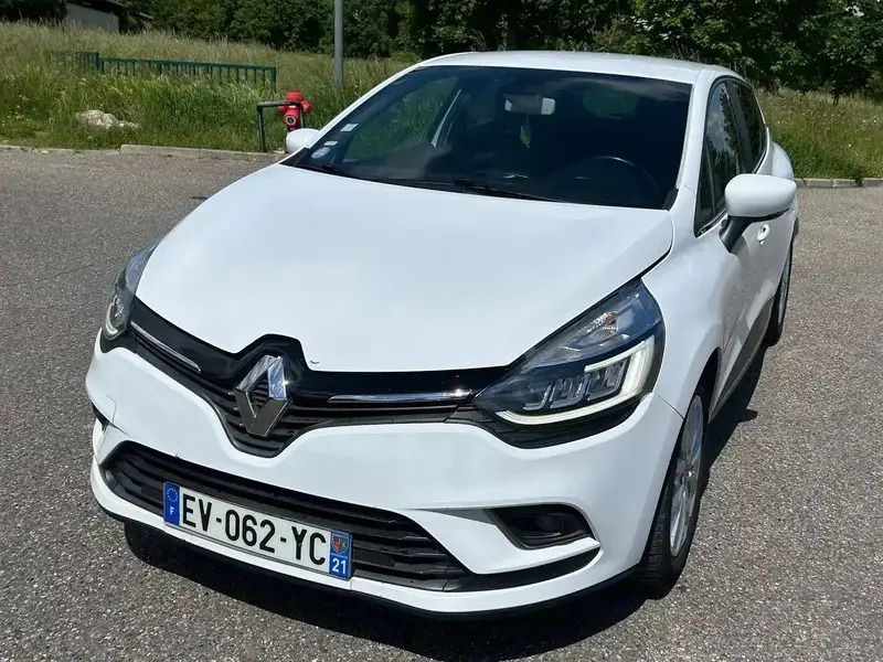 Blanc Utilisé 2018 Renault Clio IV Intens Berline | 7 990 € (Super prix) - Image 1/4