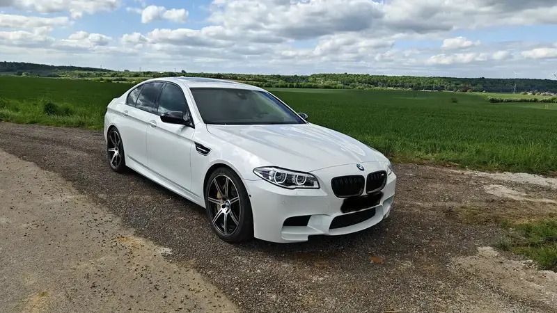 Utilisé 2016 BMW M5 Sport Line Berline | 71 990 € - Image 1/4