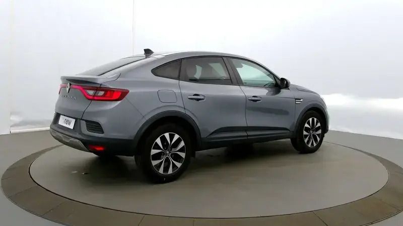 Image 2/4