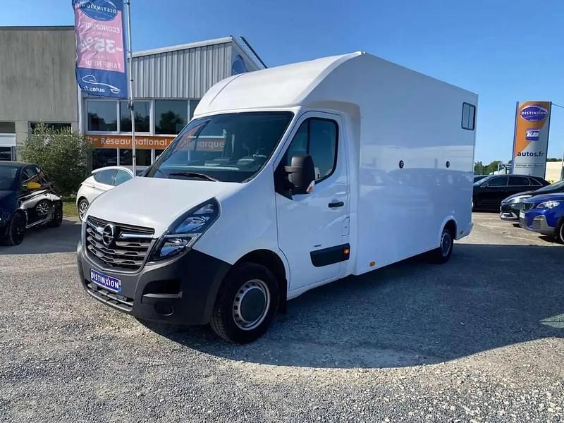 Blanc Utilisé 2021 Opel Movano Van | 59 980 € - Image 1/4