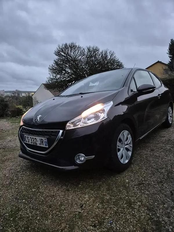 Occasion 2013 Peugeot 208 Active Citadine | 3 300 € (Prix juste) - Image 1/4
