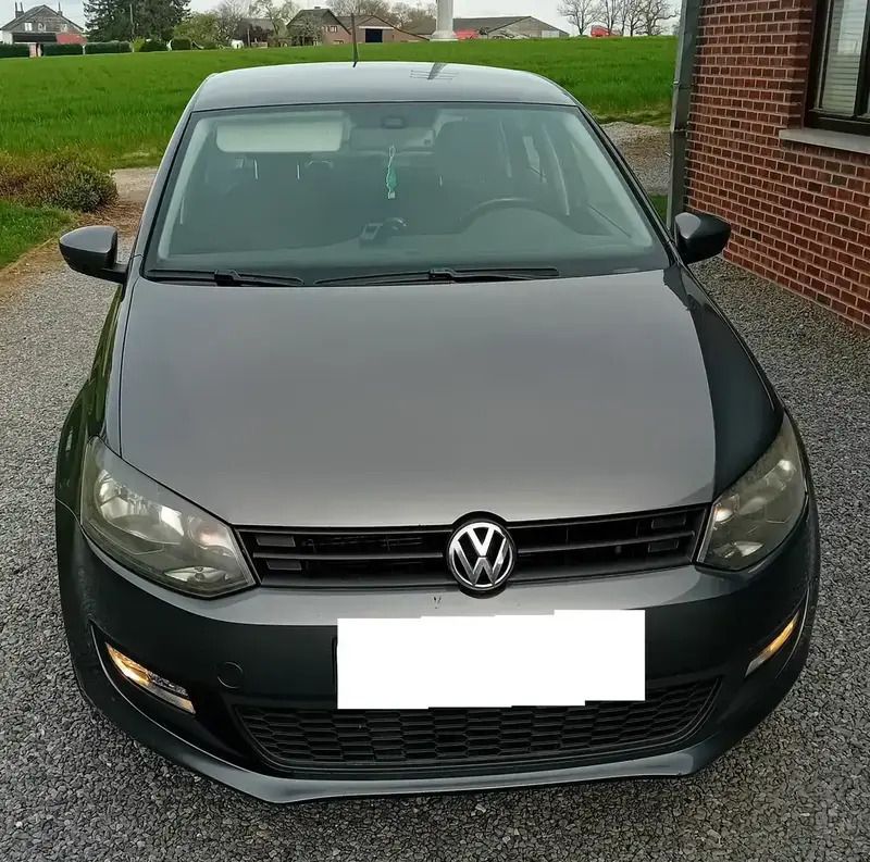 Gris Utilisé 2012 VW Polo | 3 814 € - Image 1/4