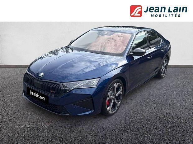 Bleu Utilisé 2025 Skoda Octavia RS | 48 380 € - Image 1/4