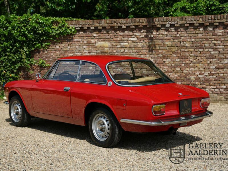 Occasion Alfa Romeo GT Junior 89 ch (65 kW) 1975 Rouge Coupé