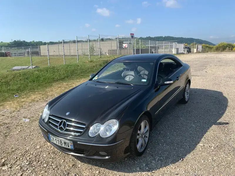 Noir Utilisé 2008 Mercedes CLK320 Avantgarde Coupé | 6 990 € - Image 1/4