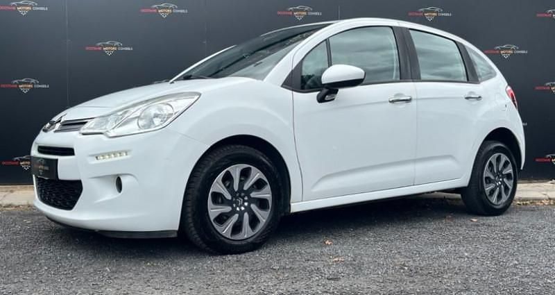 Utilisé 2015 Citroën C3 Comfort Citadine | 6 490 € (Prix juste) - Image 1/4