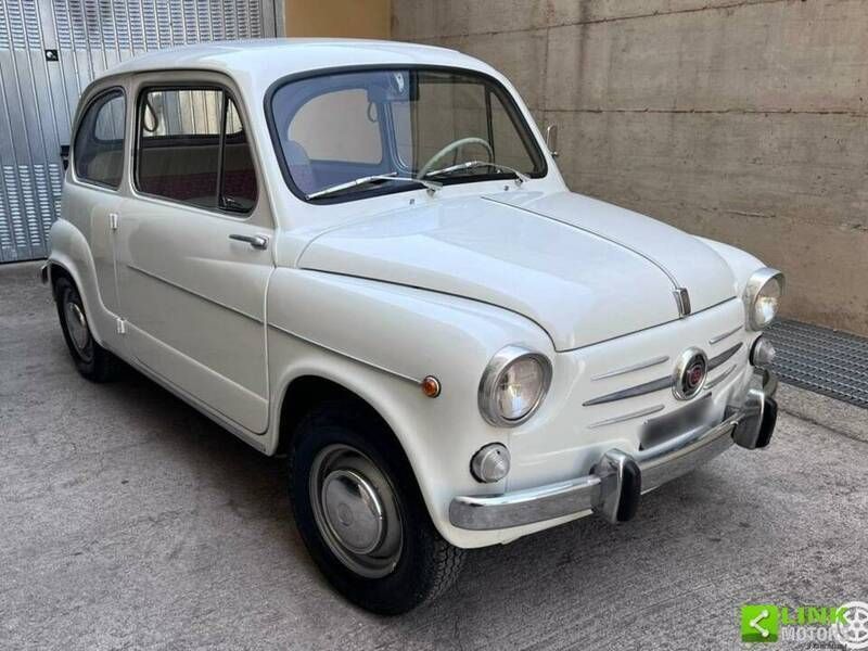 Beige Utilisé 1963 Fiat 600D Berline | 7 200 € - Image 1/4
