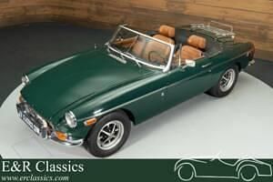 Vert Utilisé 1974 MG B Cabriolet | 24 950 € - Image 1/4