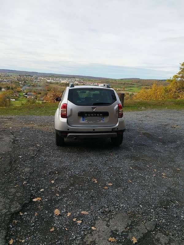 Occasion Dacia Duster Prestige 110 ch (80 kW) 2015 Argent SUV