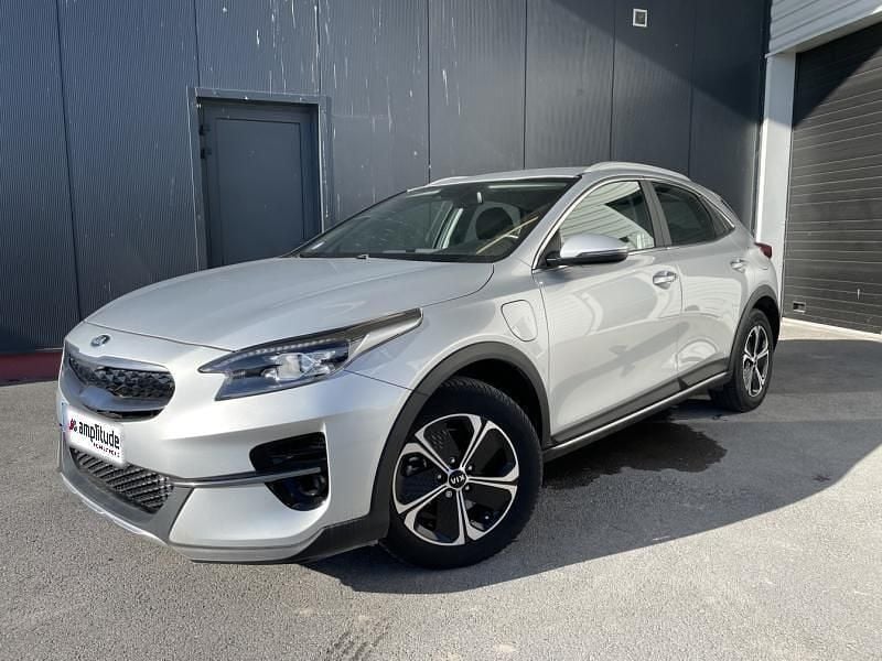Gris perle mã©tallisã© Utilisé 2021 Kia XCeed SUV | 21 499 € (Prix juste) - Image 1/3