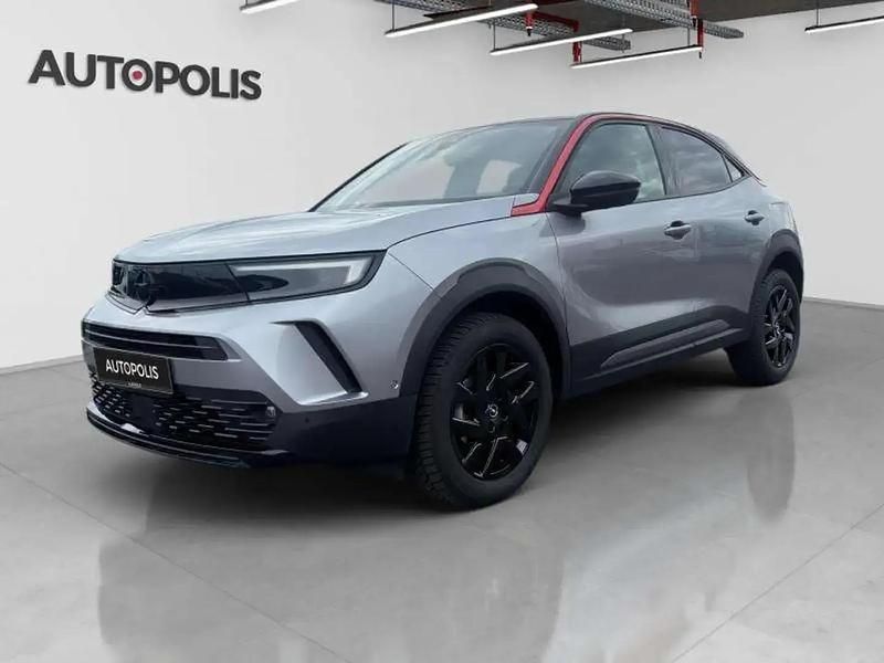 Gris Utilisé 2023 Opel Mokka GS Line SUV | 22 990 € (Prix assez cher) - Image 1/4