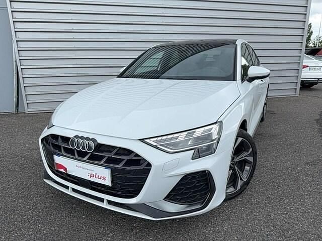 Blanc glacier métallisé Utilisé 2025 Audi A3 S-Line | 35 490 € (Prix juste) - Image 1/4
