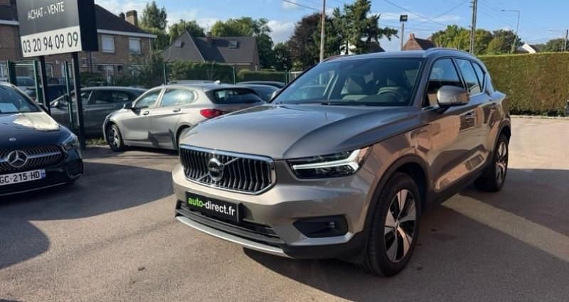Utilisé 2021 Volvo XC40 Business Edition SUV | 29 360 € (Prix juste) - Image 1/4